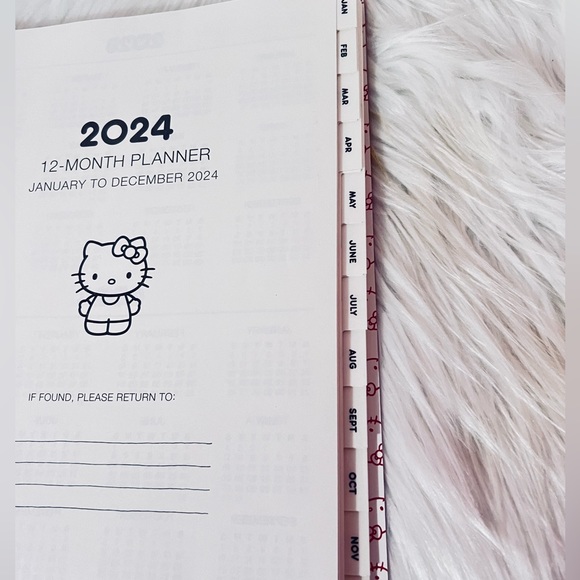 Hello Kitty‎ Planner - Picture 5 of 7